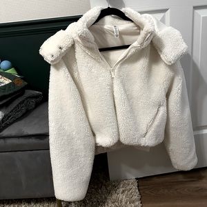 Alo Foxy Sherpa Ivory Small